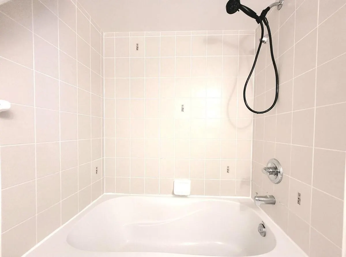 アパート Posh Downtown Spacious Lakeview 2 Beds Exclusive Condo Gym Pool Free Parking