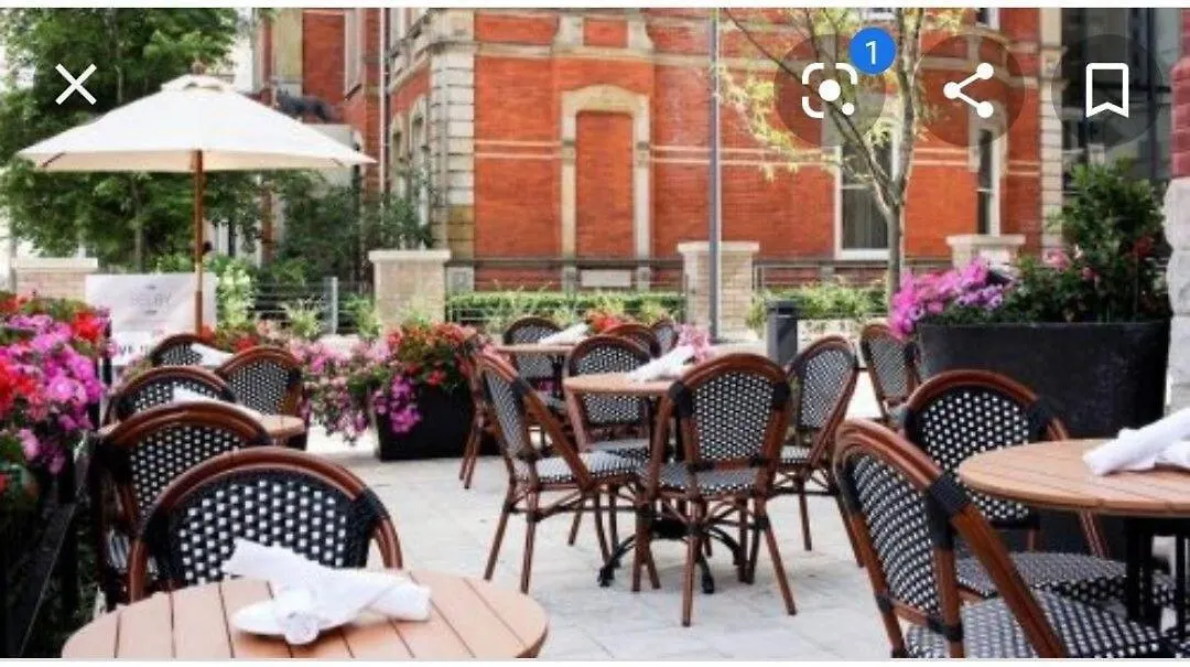 アパート Posh Downtown Spacious Lakeview 2 Beds Exclusive Condo Gym Pool Free Parking カナダ